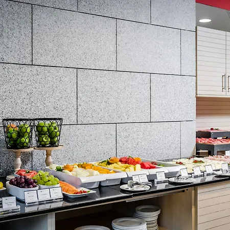 Eurostars Reina Felicia Hotell 4*