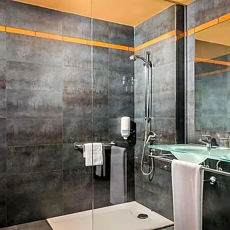 فندق Eurostars Reina Felicia 4*