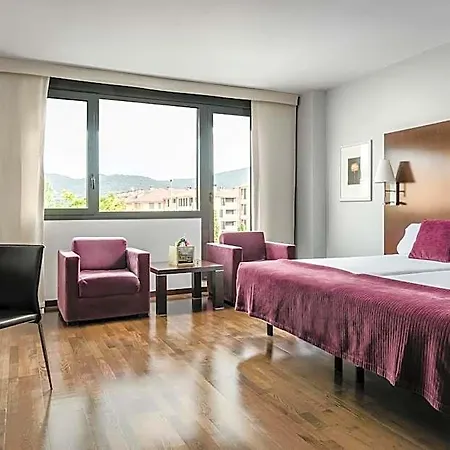 Eurostars Reina Felicia 4* جاكا