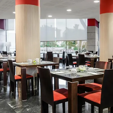 Hotell Eurostars Reina Felicia 4*