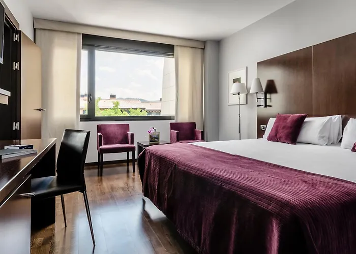 Hotell Eurostars Reina Felicia Jaca