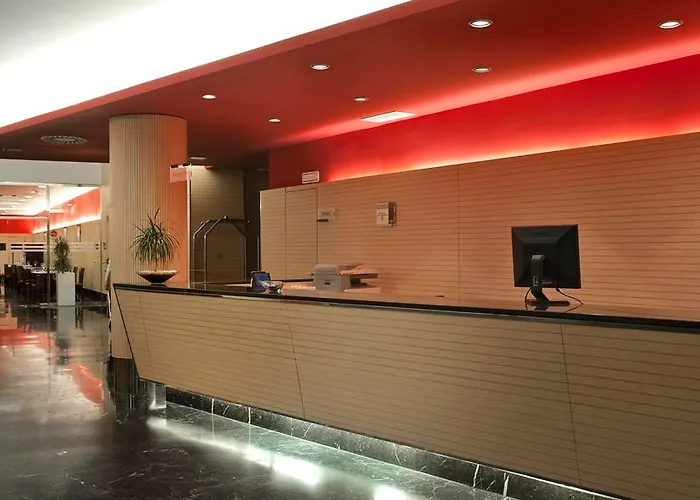 Eurostars Reina Felicia Hotell 4*