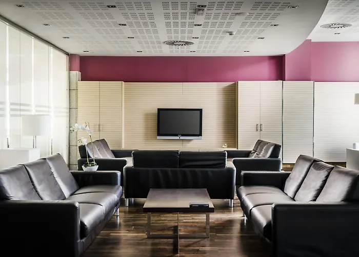 Eurostars Reina Felicia Hotell