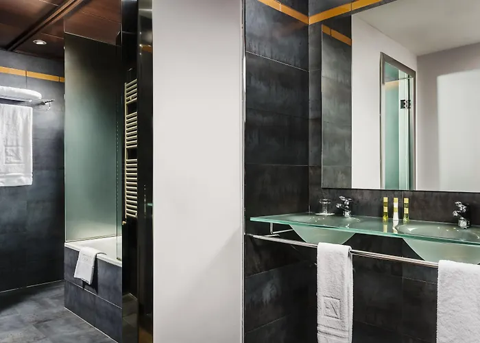 Eurostars Reina Felicia Hotell 4*